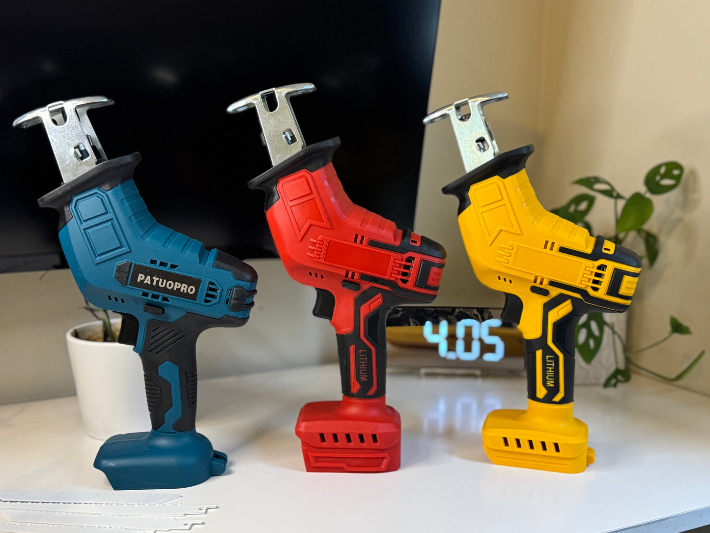 Cordless Reciprocating Saw (Makita, Dewalt & Milwaukee Battery Compatible)