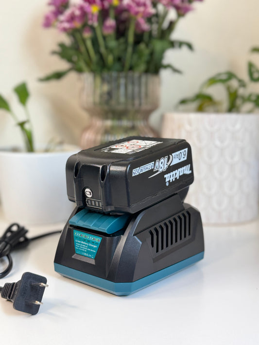 Mini Makita Compatible Charger